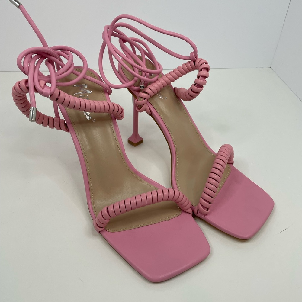 New Pink Mixx Shuz Lace Up Bella Heels, Vintage Phone Cord Strap Detail Sz 9